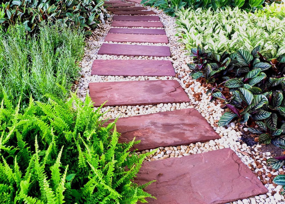 Decorative Stones for Gardens | Pebbles for Garden Paths | Bury Hill